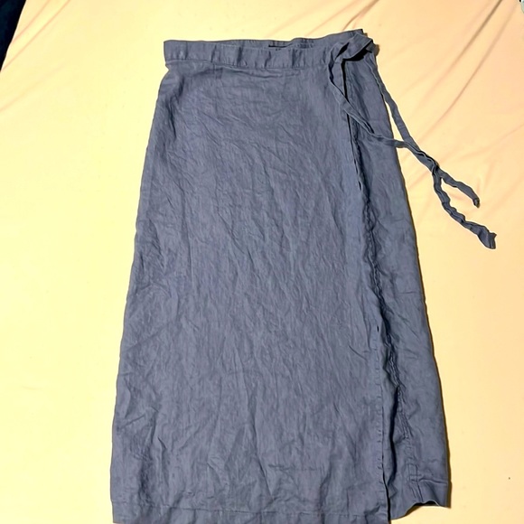 Saks Linen Wrap Skirt - Picture 1 of 3